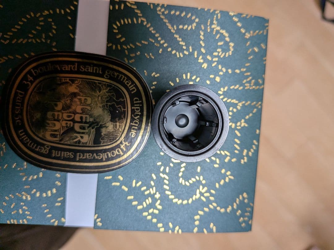 香水(ユニセックス) FLEUR DE PEAU Eau de parfum 75ml