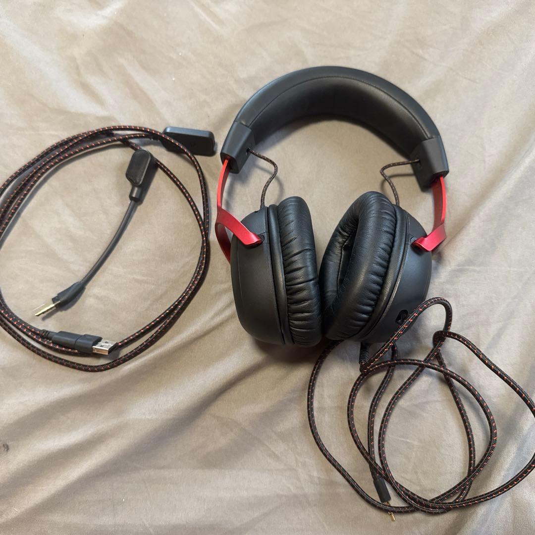 ヘッドセットHyperX Cloud III