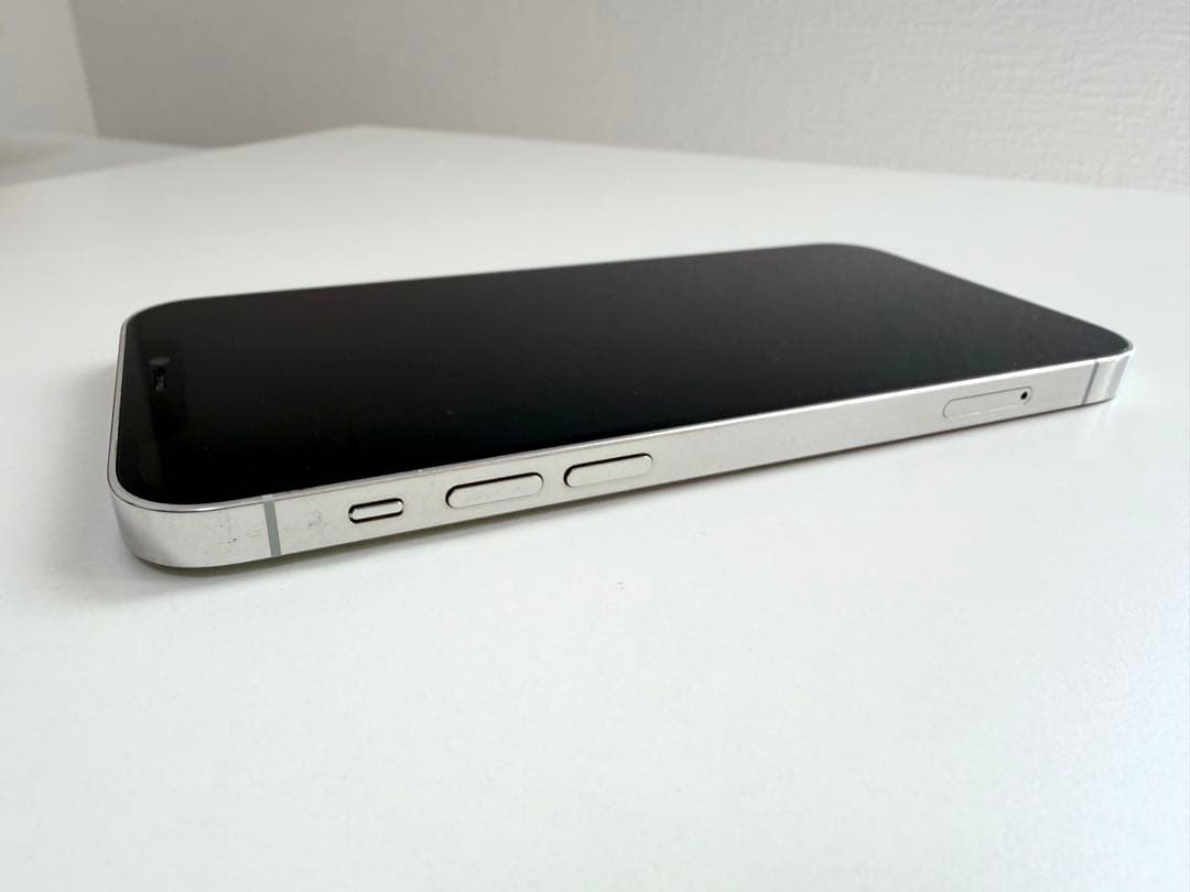 【美品】Apple iPhone 12 Pro 本体 シルバー