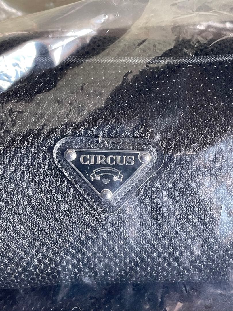 犬用　新品　サーカスサーカス　Chic Mesh Bed サイズL ブラック