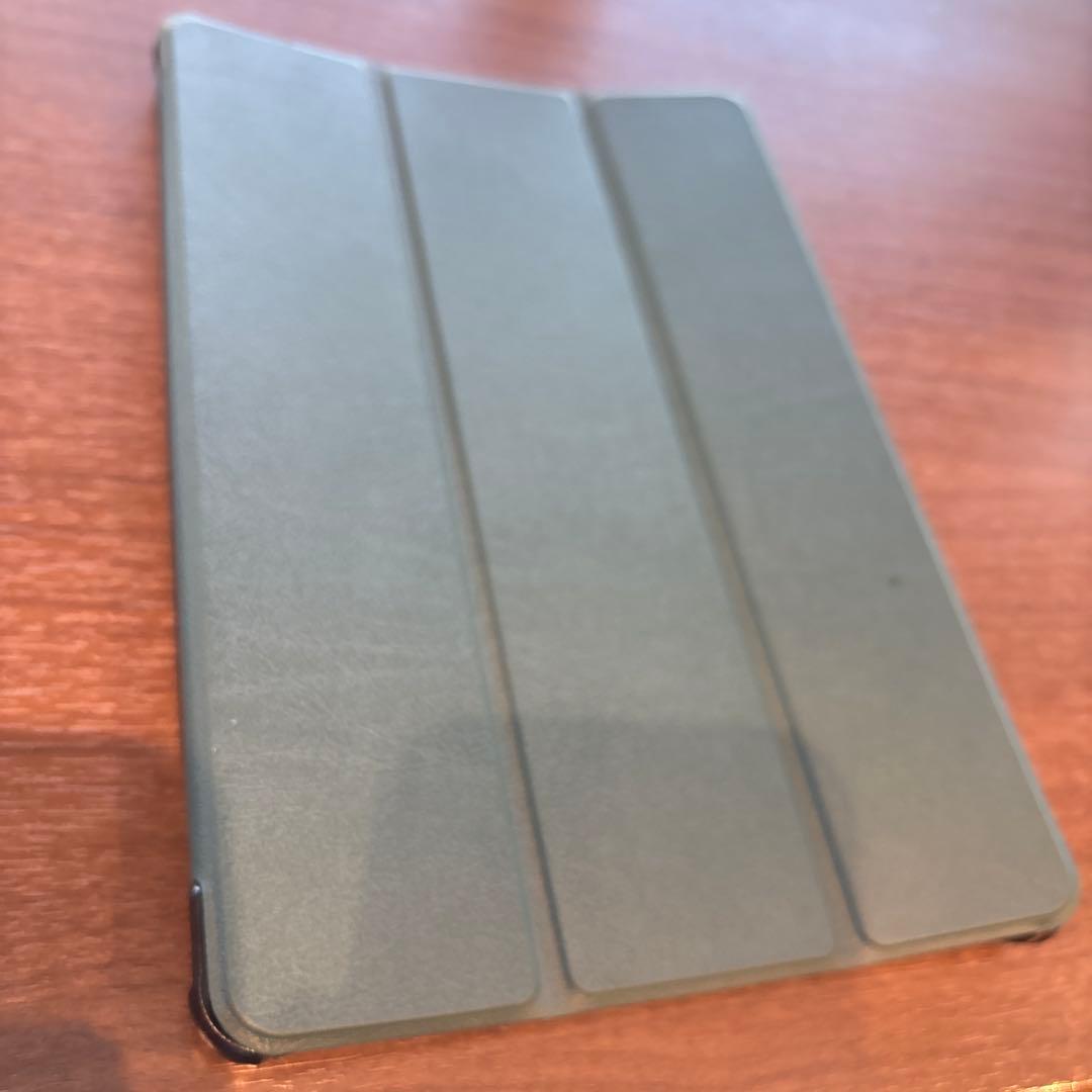 Fire HD 10 Plus (2021) 本体