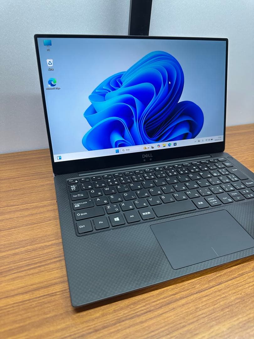 Windowsノート本体 Dell XPS 13 7390 i7-10710 16Gb 512Gb