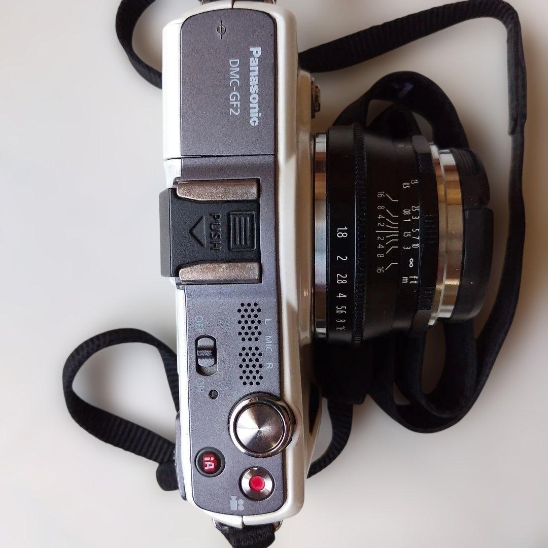 Panasonic DMC-GF2 ミラーレス一眼　レンズ付き