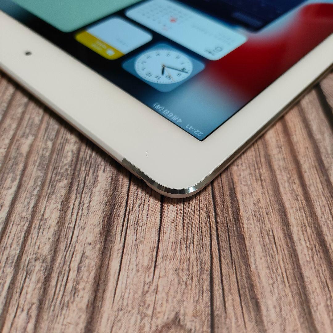 iPad Air 2世代 16GB シルバー 美品 バッテリー100%