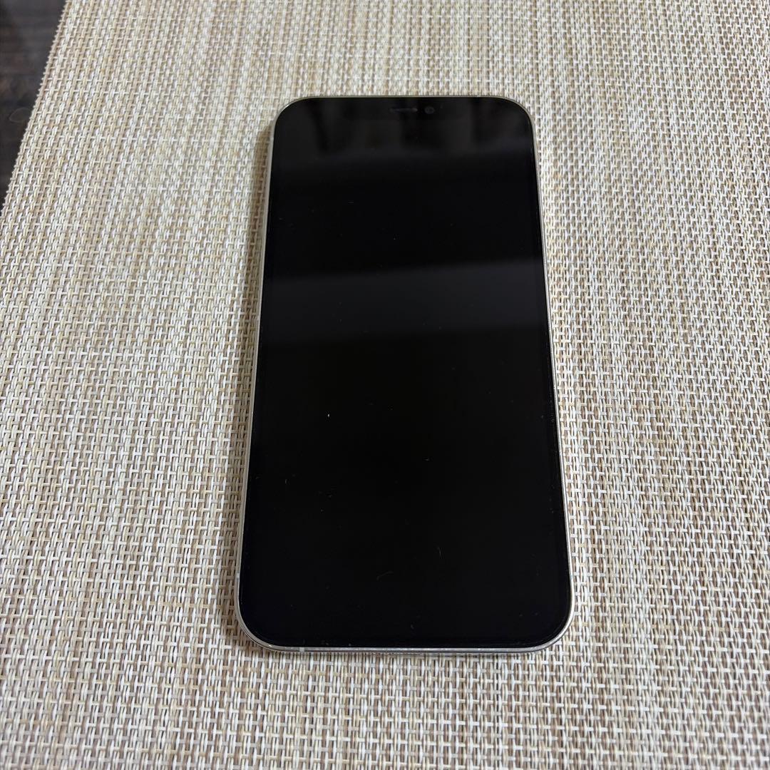 Apple iPhone 12 Pro シルバー 本体　simフリー