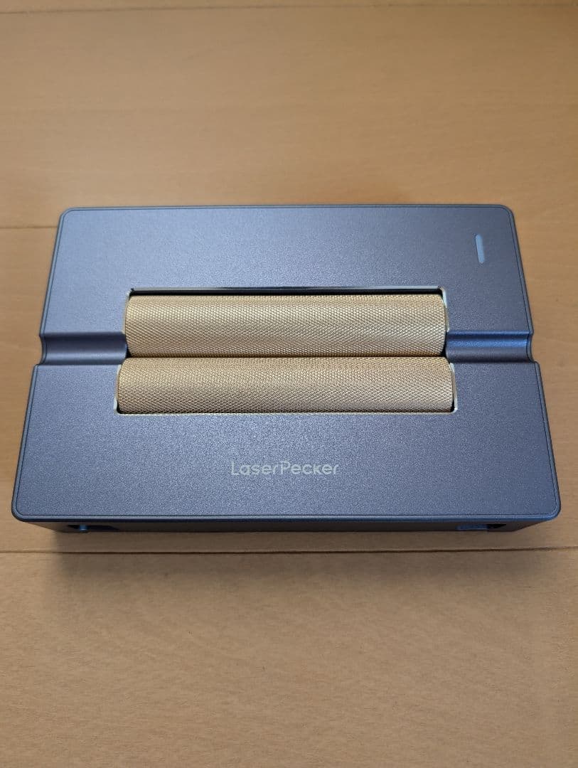 LaserPecker2 レーザー彫刻機 本体 ＋多機能電動台座＋試し材料付き