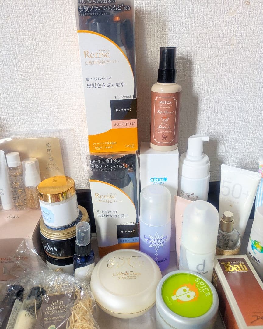 キ*ィ様 15kg 断捨離 スキンケア用品 ヘアケア 化粧品 日用品 大量まとめ