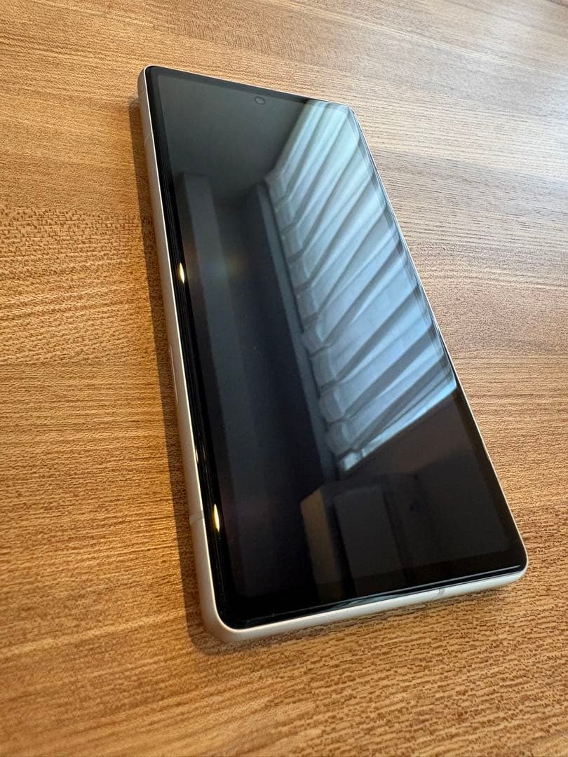 【美品】Google Pixel 7a 本体 スノー