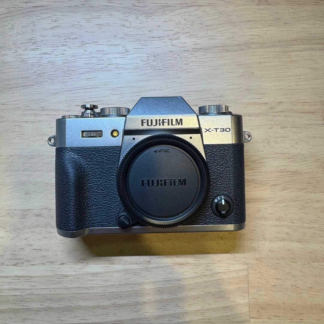 FUJIFILM 富士フイルム ミラーレス一眼 X-T30II ボディ シルバー