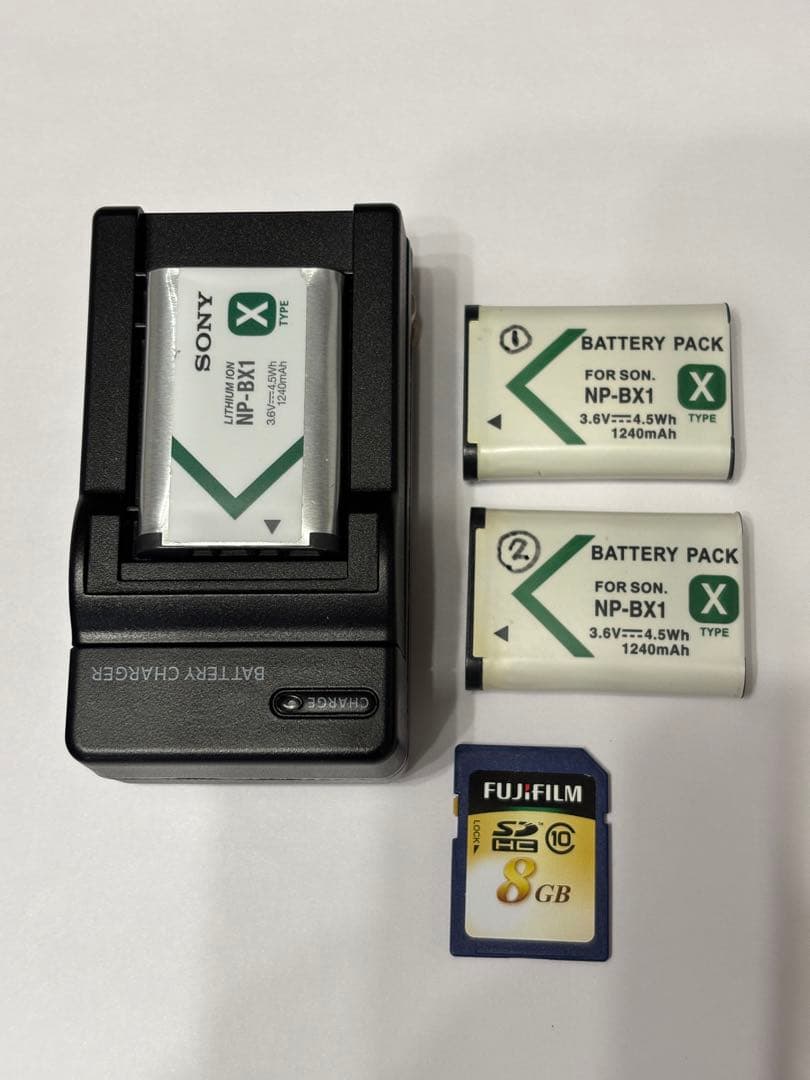 『美品　完動品❗️』SONY Cyber-shot RX100 即使用可能