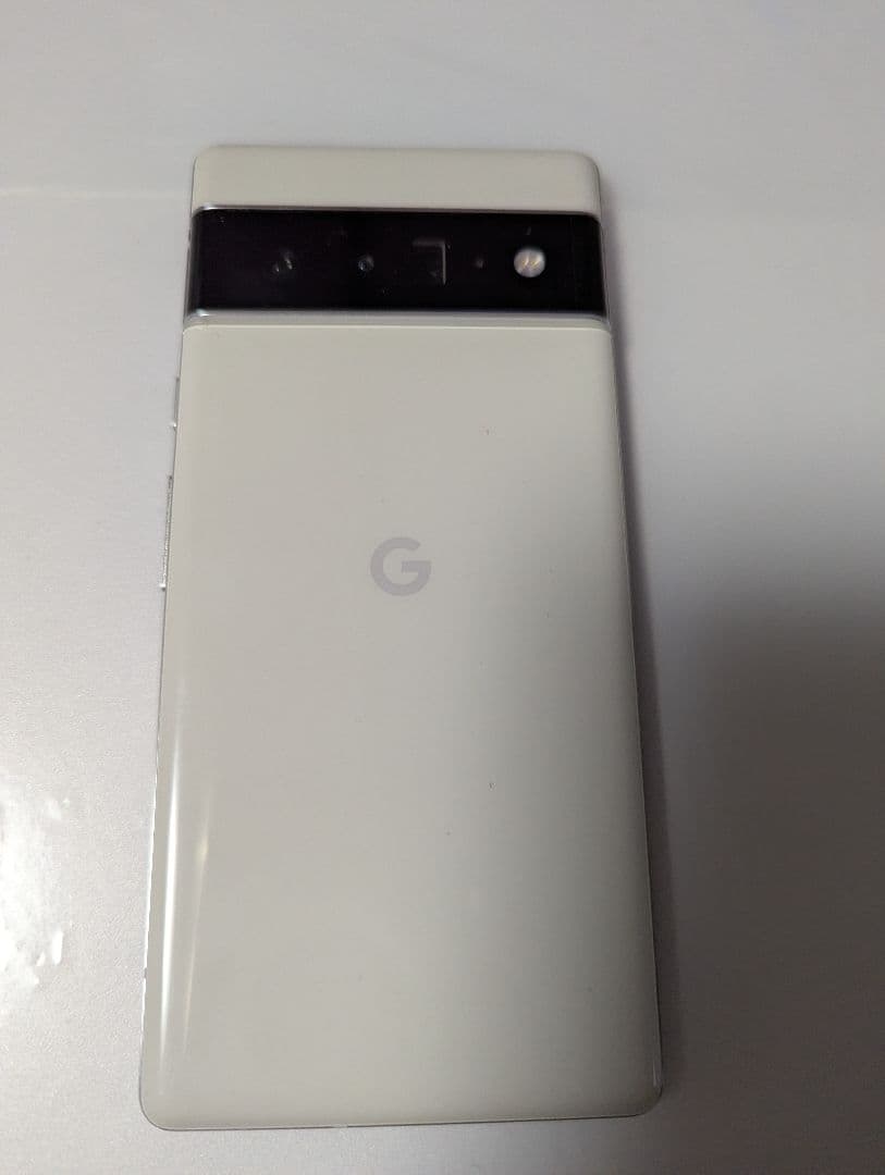 Google Pixel 6 Pro 本体 SIMフリー 右側上部に液漏れ有り