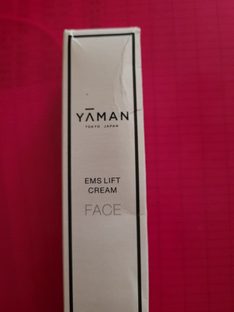 YAMAN EMS LIFT　家庭用美容器　と CREAM 50g　新品　未開封