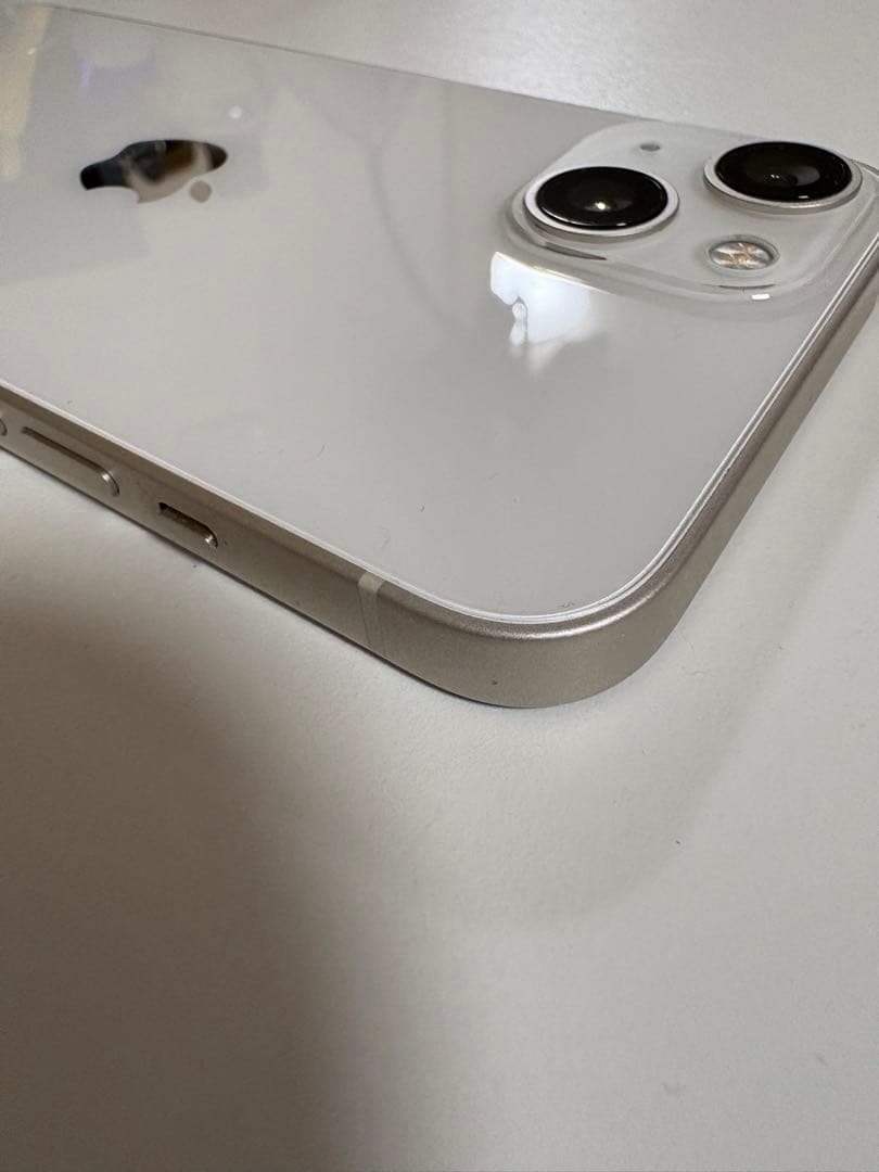 Apple iPhone 13 ホワイト　128GB