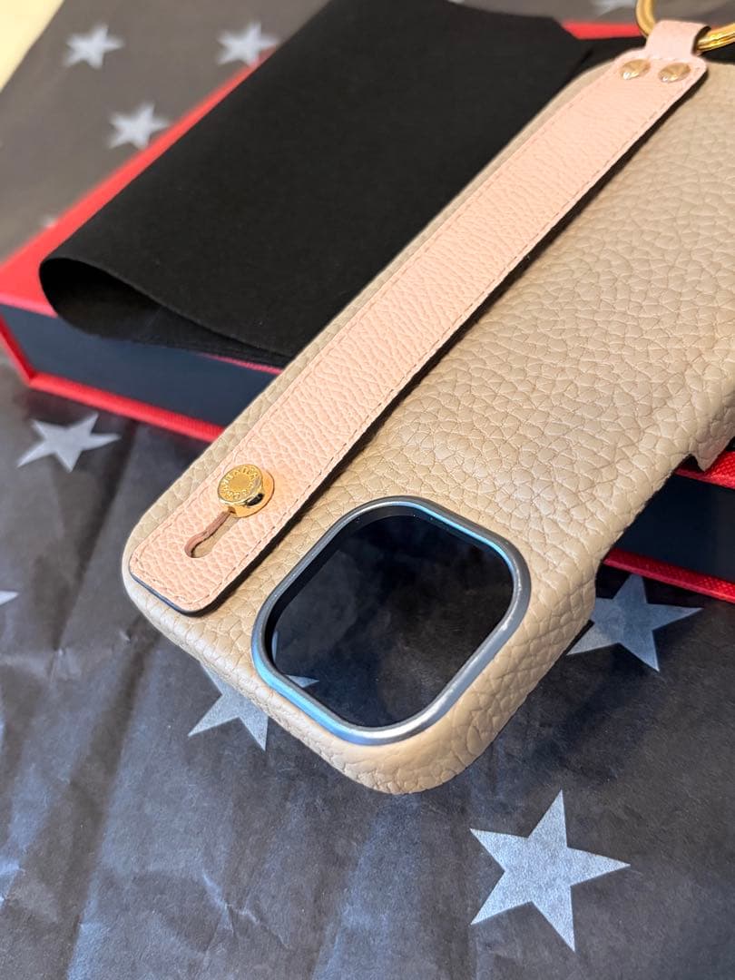 最終値下げ❗️ボナベンチュラ♡iPhone15ケース♡美品♡グレージュ×シェル
