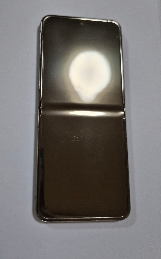 ヤンマ　Galaxy Z Flip5 SC-54D