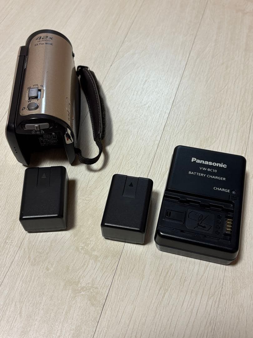 Panasonic HDC-TM45 ビデオカメラ 本体&アクセサリーキット