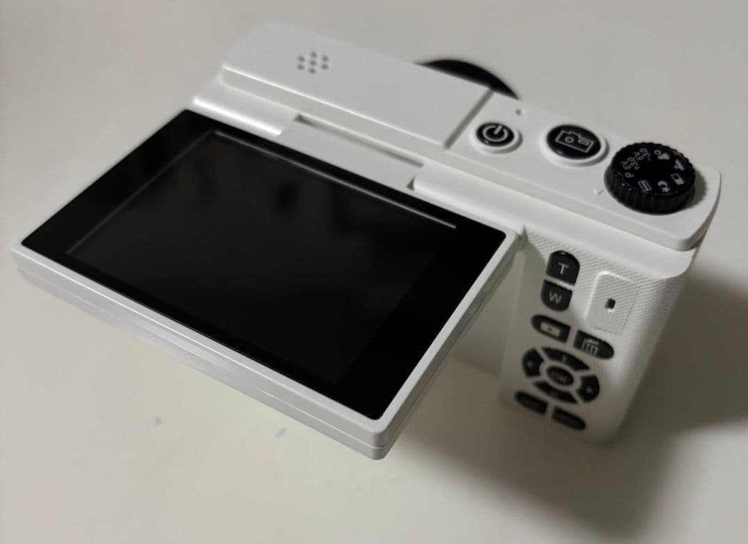 【超目玉✨️】デジカメ 5K 7500万画素 デジタルカメラ 180度回転可能