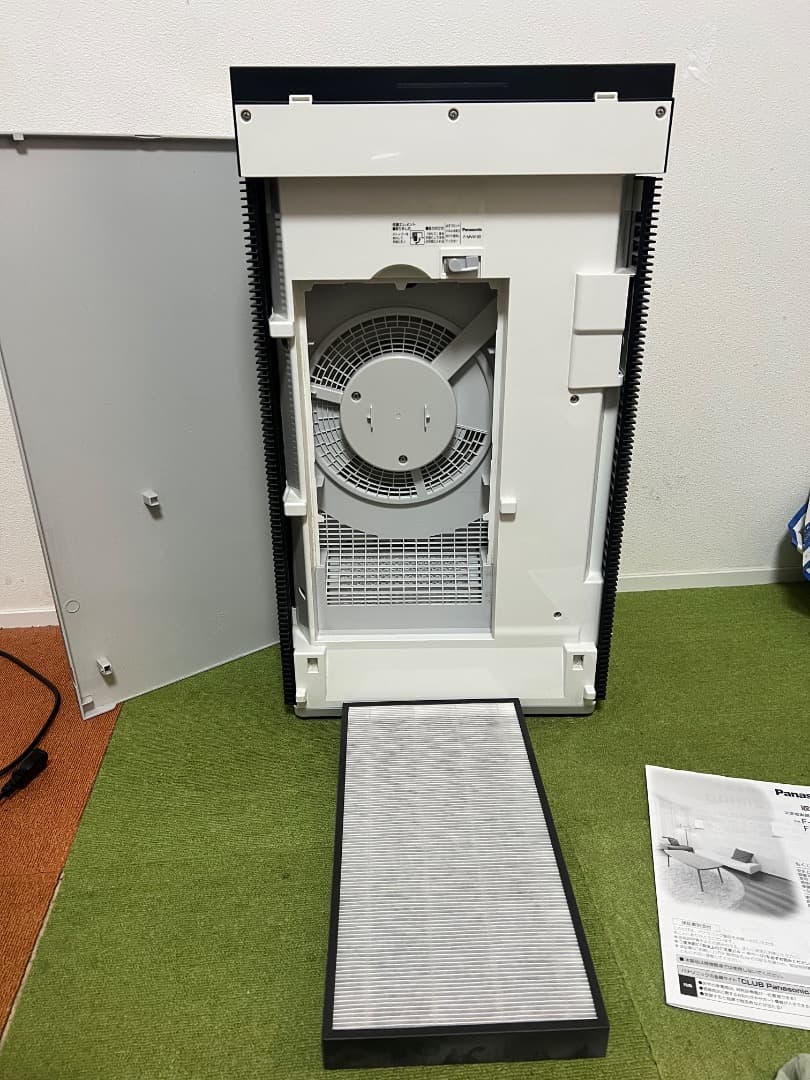 美品 Panasonic 空気清浄機 次亜塩素酸　空間除菌脱臭機