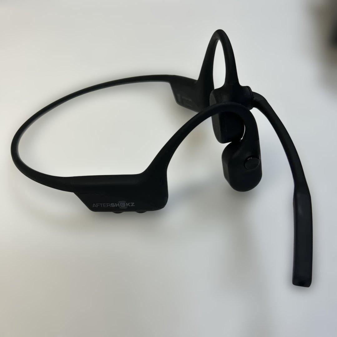 SHOKZ OPENCOMM 骨伝導ヘッドセット