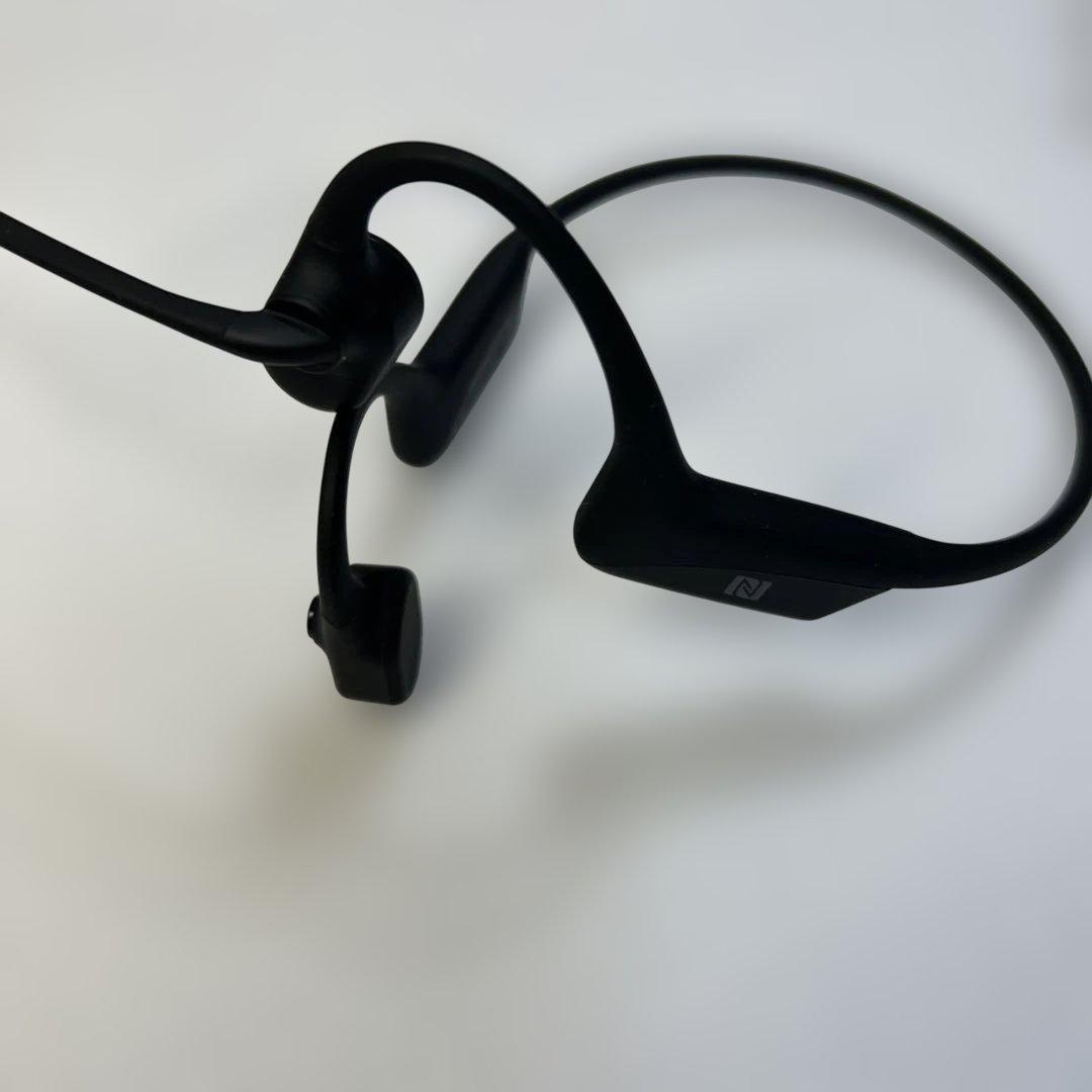 SHOKZ OPENCOMM 骨伝導ヘッドセット
