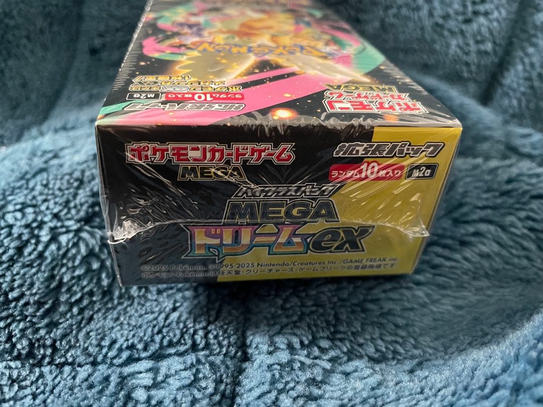 ポケモンカードゲーム　MEGAドリームex シュリンク付1box 新品