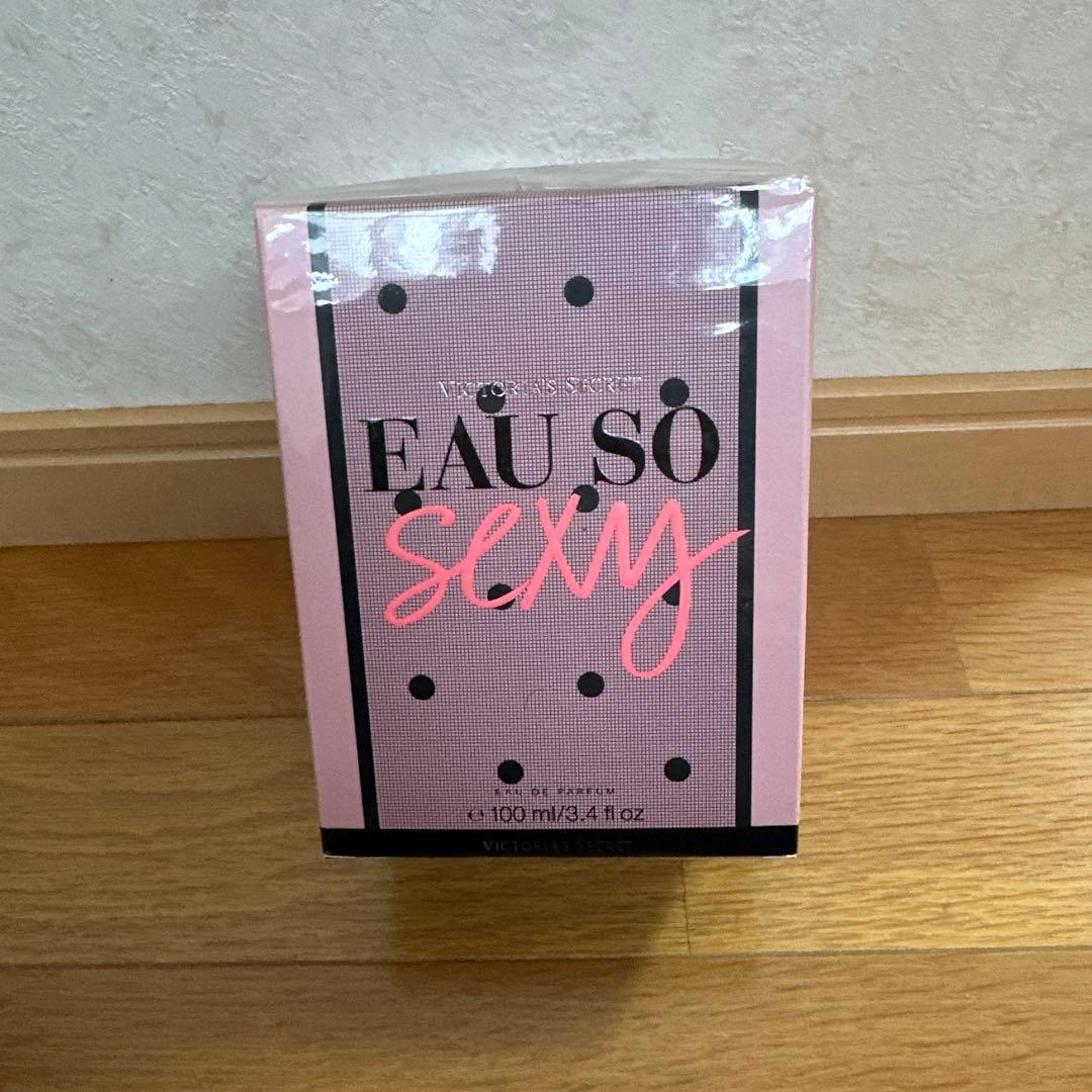 ヴィクトリアシークレット　Eau So Sexy 香水