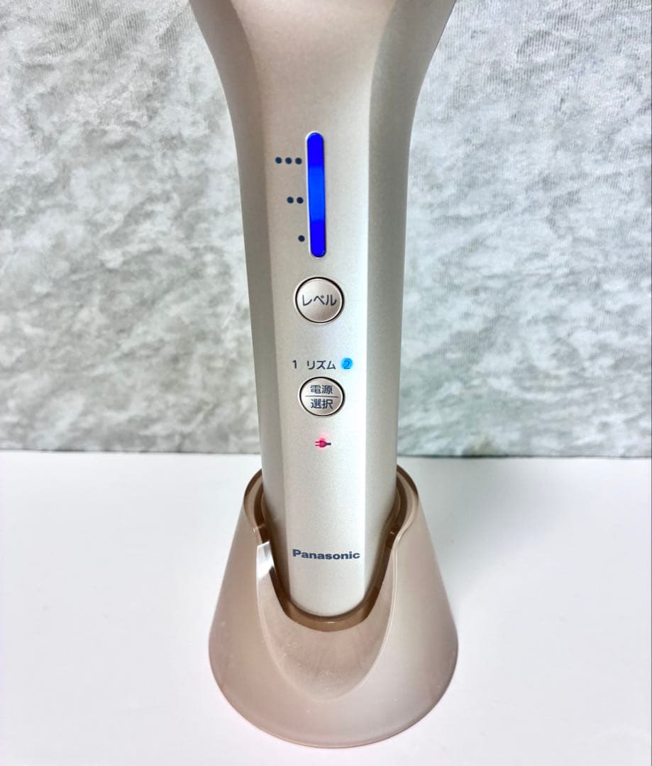 Panasonic パナソニックRF美顔器 EH-SR74 送料込み 美容