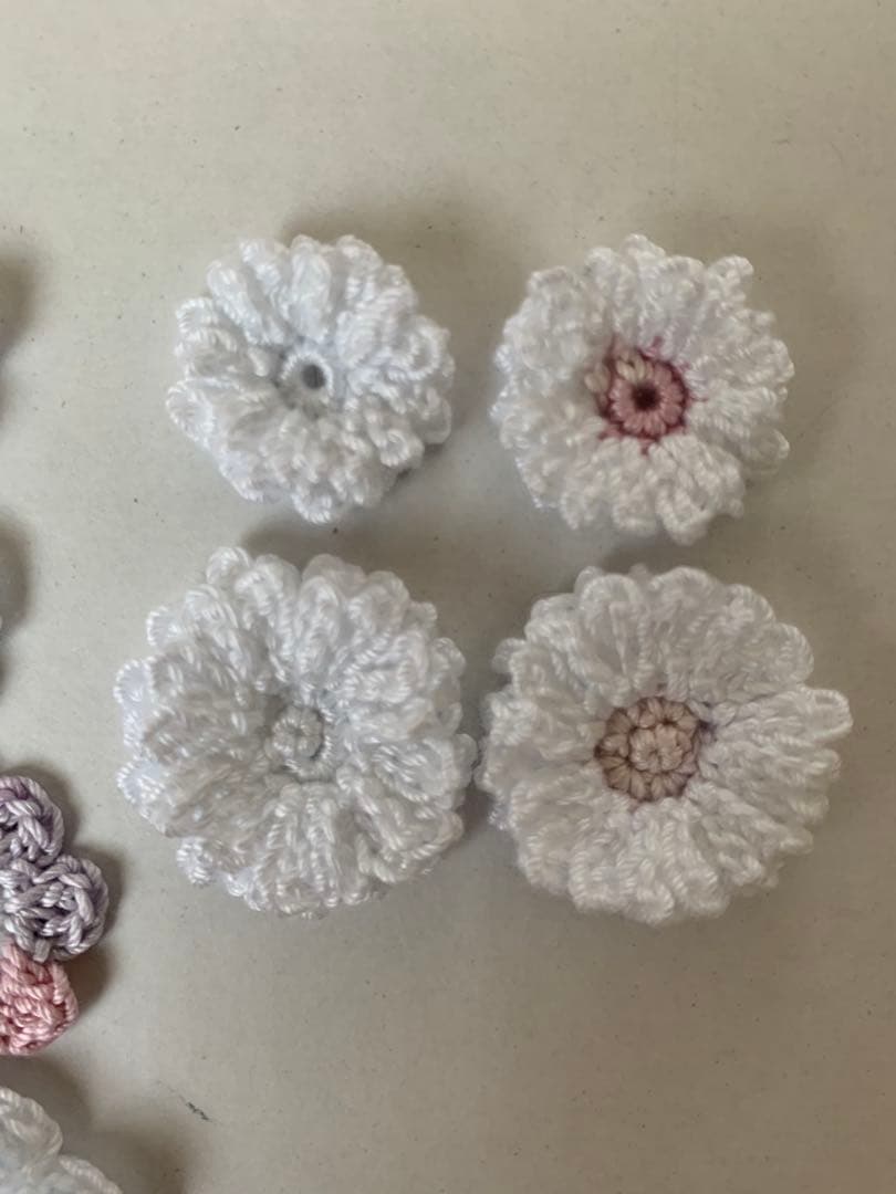 ハンドメイド　お花モチーフ　レース編み