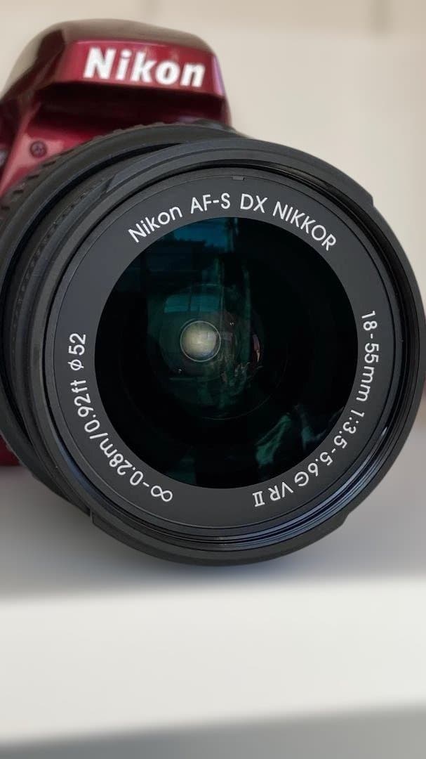 【美品】Nikon D3300 18-55 VR II レンスキット（レッド）