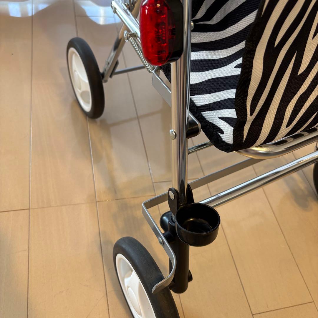 美品　ケアマックスコーポレーション シルバーカー アソシエ 折り畳み式