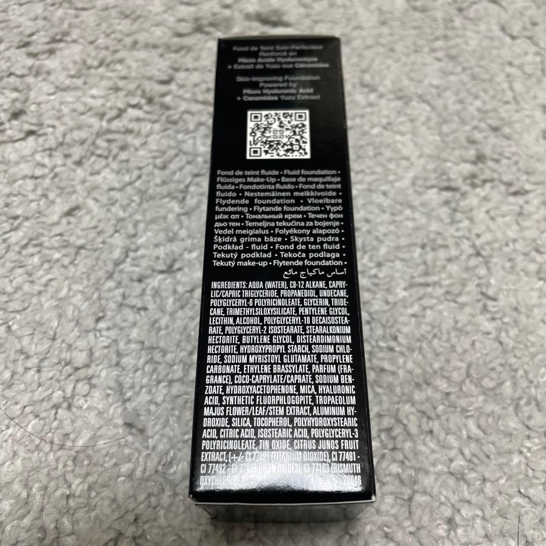 ファンデーション GIVENCHY PRISME LIBRE GLOW SERUM 30ml