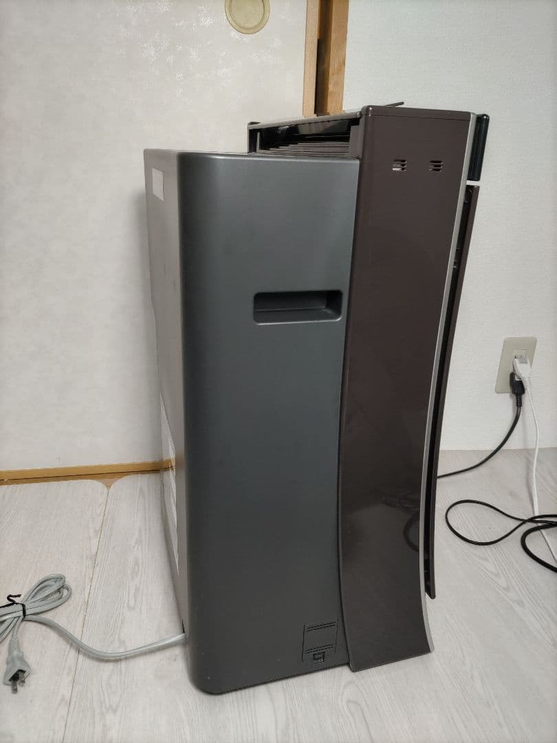 Panasonic F-VXS90 空気清浄機 木目調　2020年