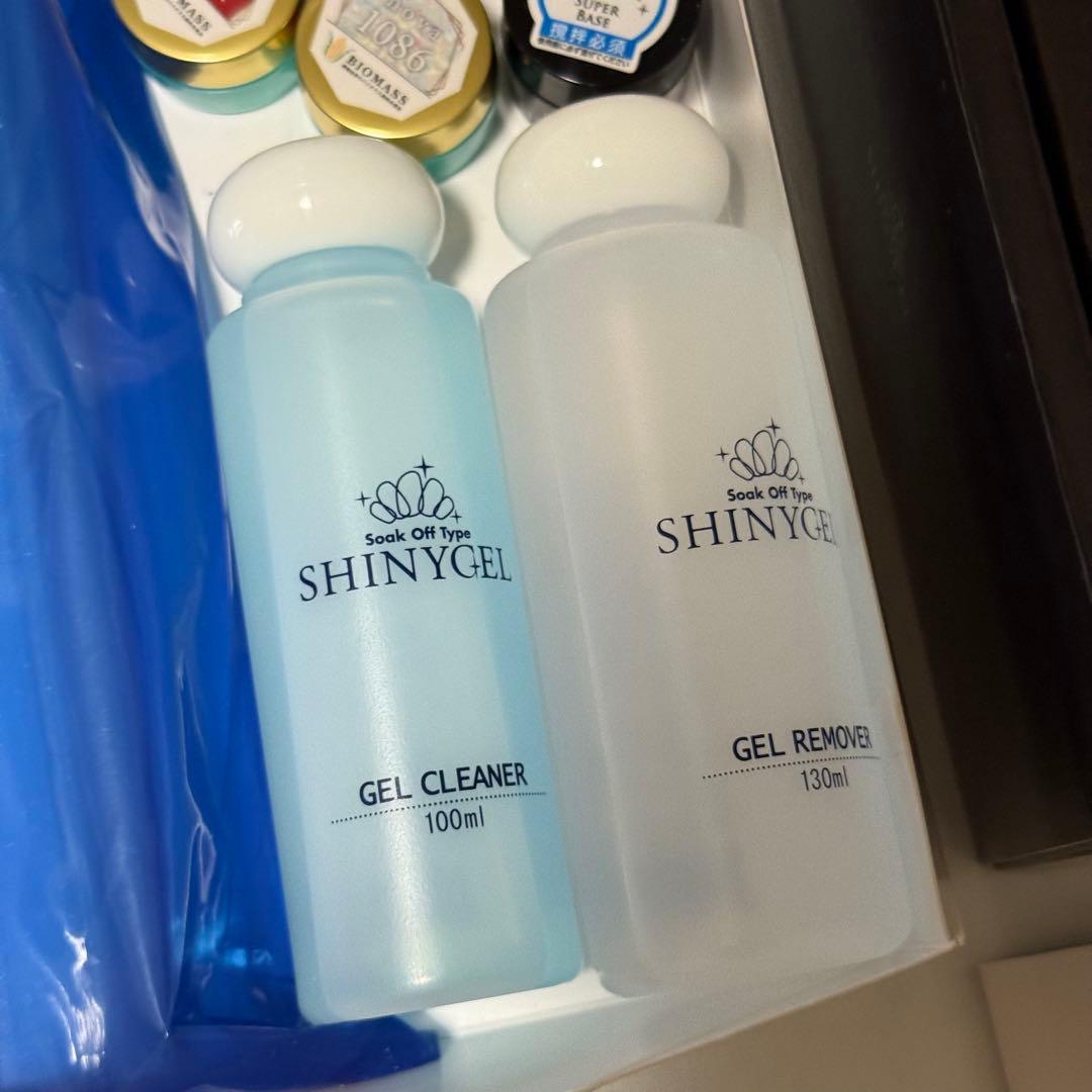 【新品未使用】SHINYGEL ジェルネイルキット 16W LEDランプ付