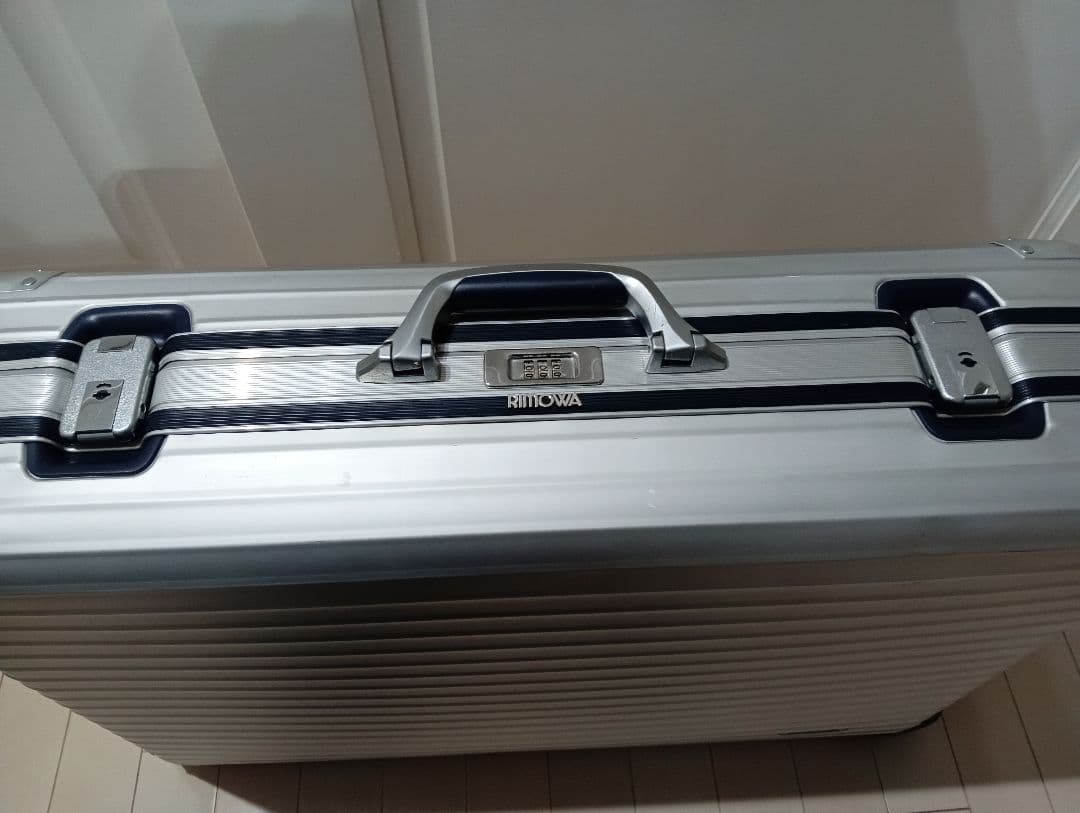 希少 廃盤品 RIMOWA silver Integral 2輪 キャリー