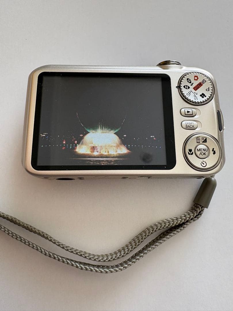 FUJIFILM FINEPIX JX400 コンパクトデジタルカメラ　シルバー
