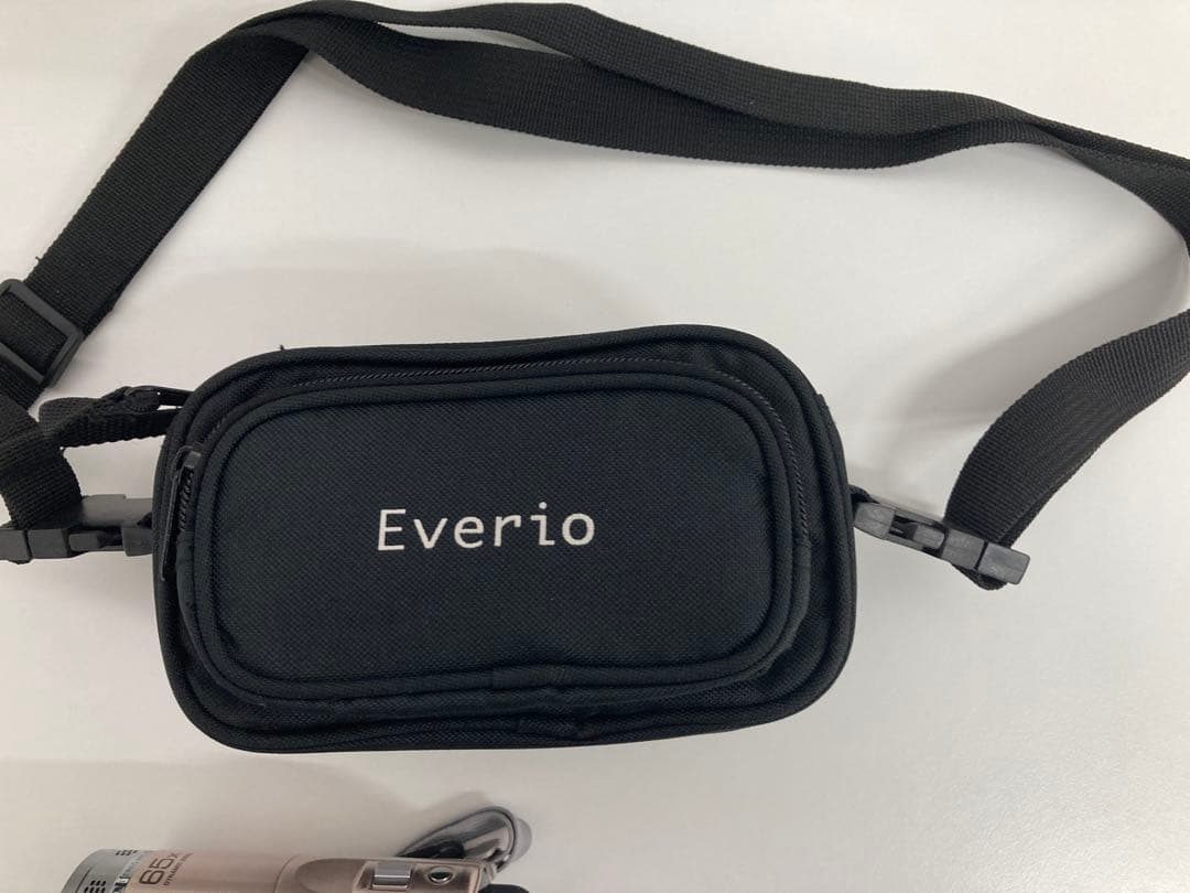 JVCケンウッド Everio GZ-E565-N ショルダーバッグ付き