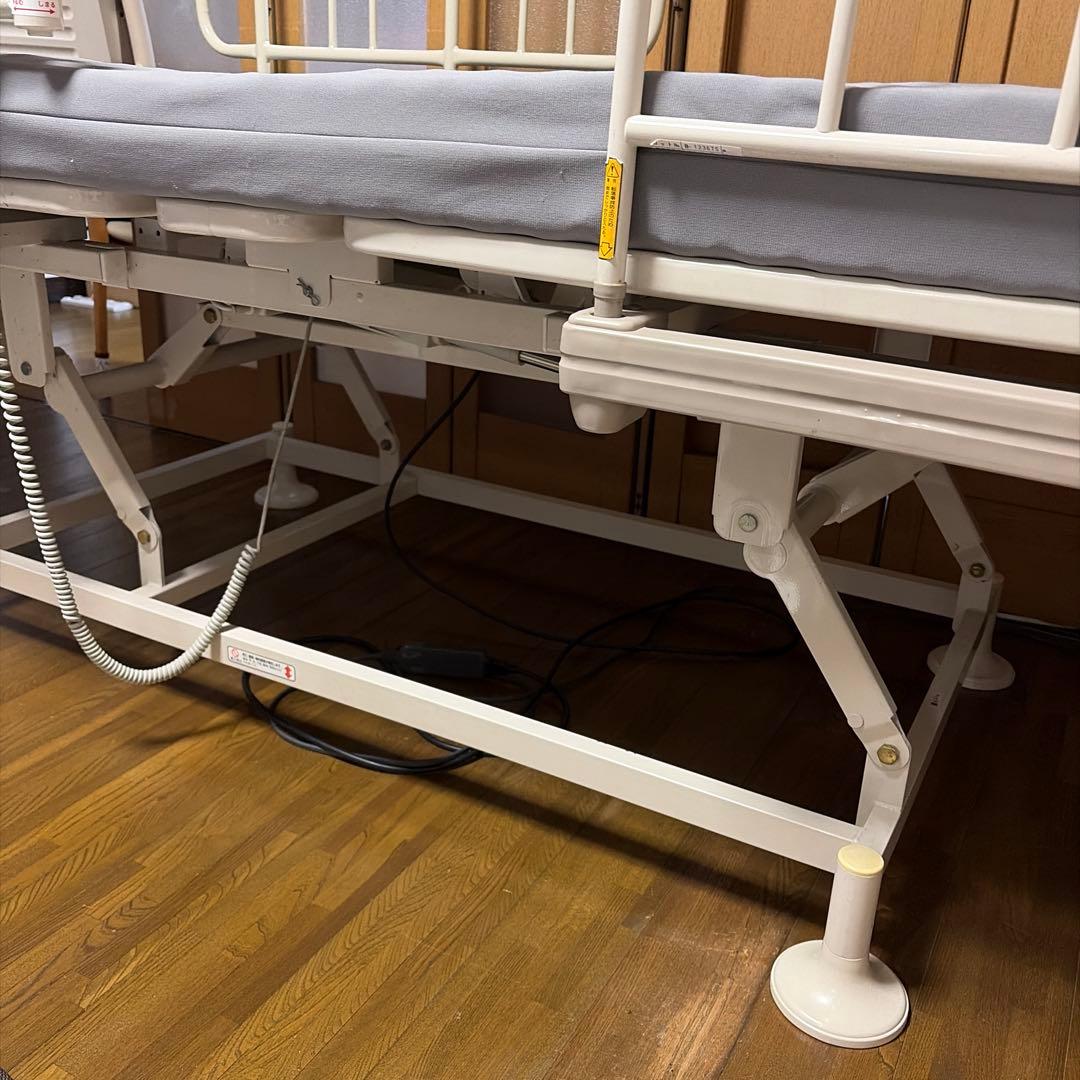 介護用ベッド　電動　引き取り限定