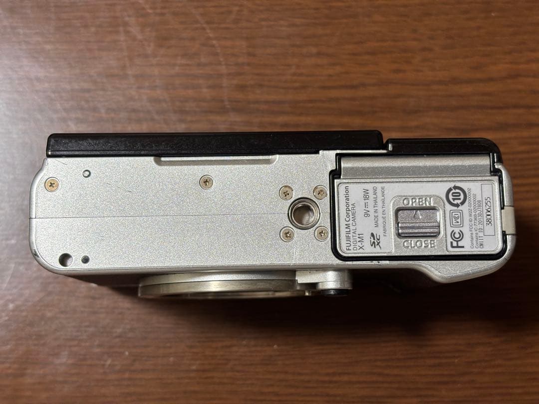 FUJIFILM X-M1 レンズキット 動作確認済み 使用感あり