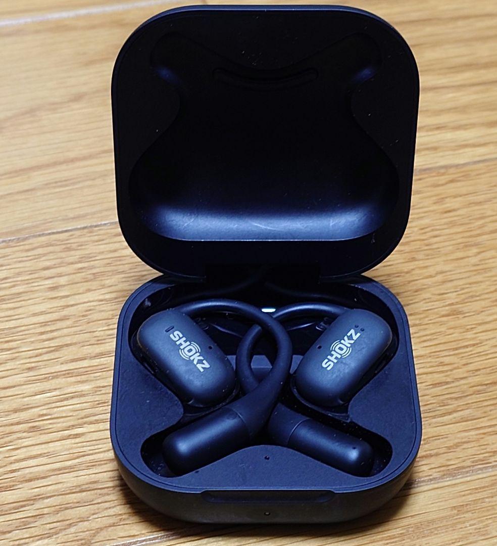 OpenFit Shokz 充電ケースとシリコンカバー付き