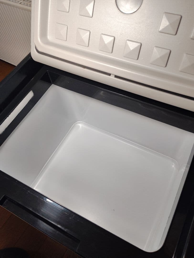 【ベストバイ】ポータブル冷蔵庫　バッテリー付　22L　F40C4TMP　持手付き
