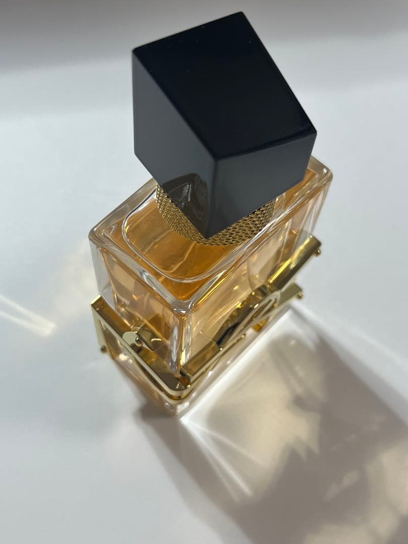Yves Saint Laurent 香水 リブレ オーデトワレ