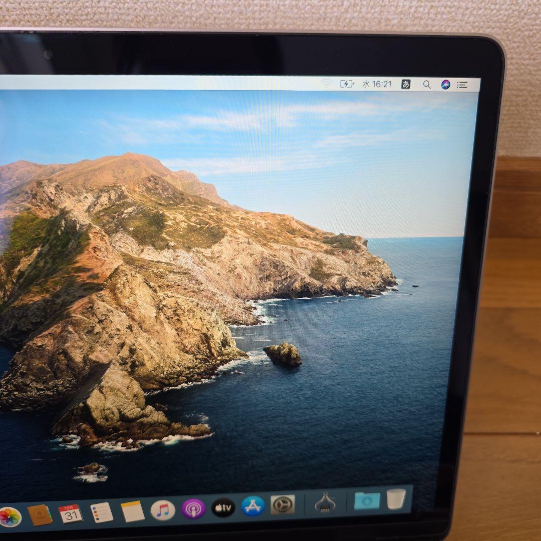 MacBook Pro 2020 8GB/256GB/13インチ/充放電102回