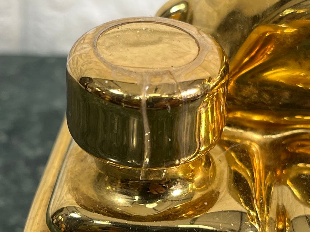 古酒◇HINE◆EXTRA◇コニャック◆金鹿◇リモージュ◆陶器ボトル◇1763g