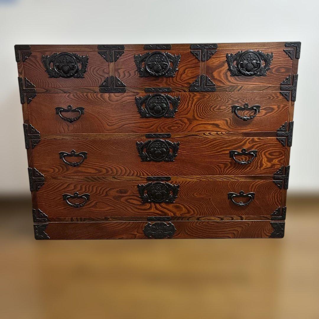 送料無料　岩谷堂箪笥 伝統工芸品 和箪笥 チェスト 鉄器金具付き