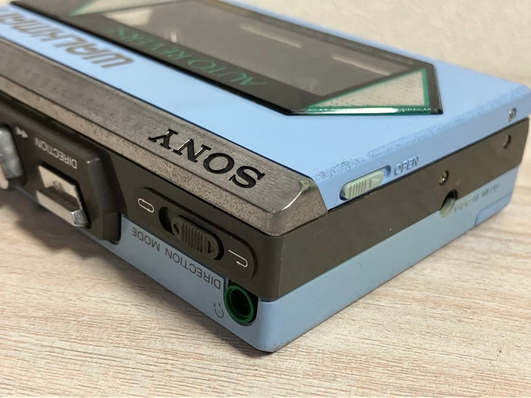 ジャンク　昭和レトロ　SONY カセットウォークマン　WM-55 ブルー