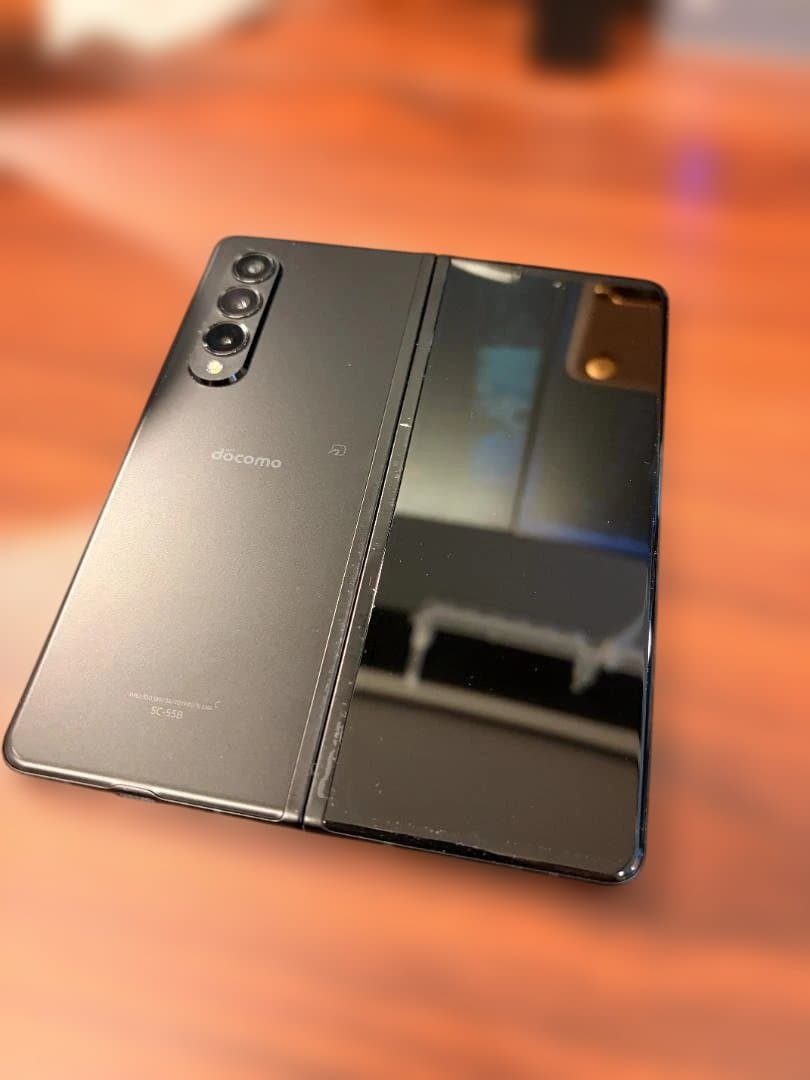 【本体のみ】Galaxy Z Fold3（docomo）／動作確認済