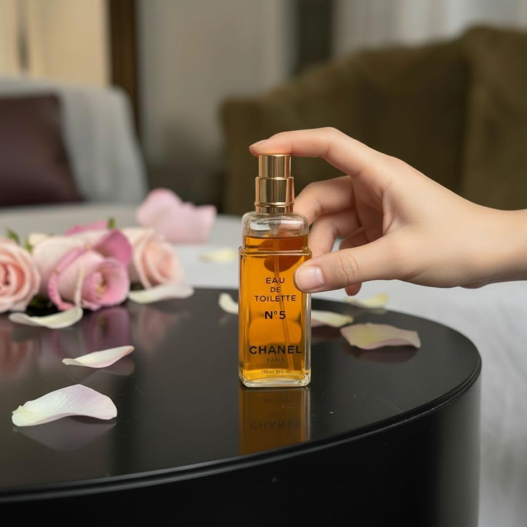 シャネル No.5 オードゥ トワレット 100ml 香水 CHANEL