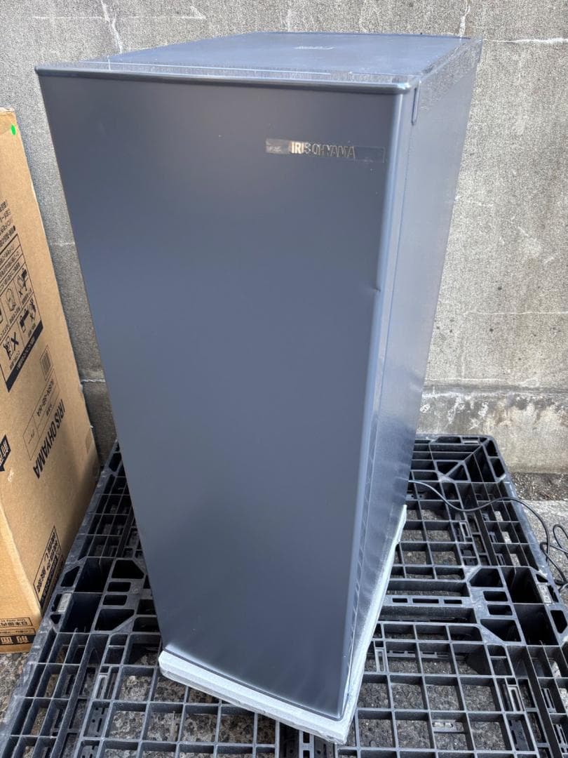 アイリスオーヤマ IUSN-8B-HA 冷凍庫 80L