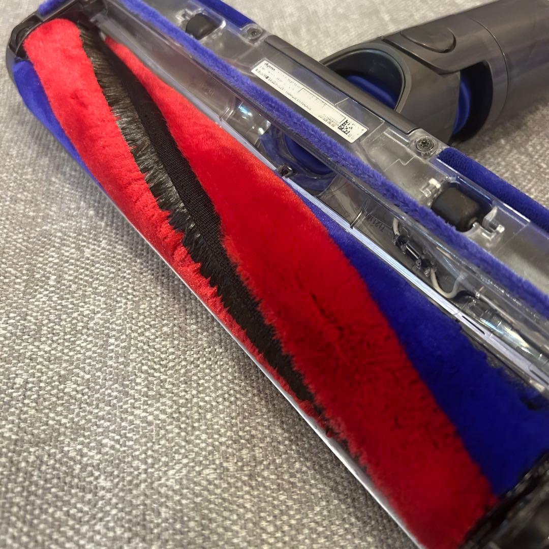 【美品】dyson digital slim fluffyクリーナーヘッド