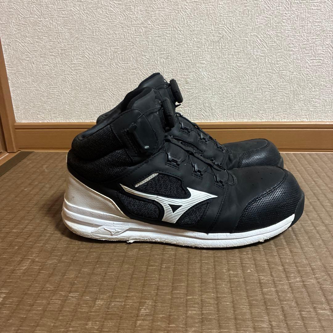 Mizuno 安全靴 ハイカット 黒/白